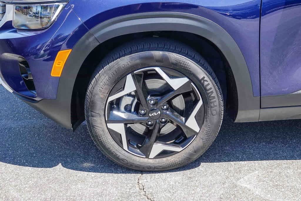 Thumbnail: 2024 Kia Seltos - 9