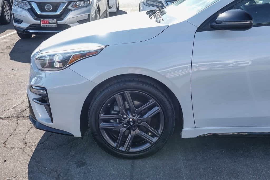 Thumbnail: 2021 Kia Forte - 9