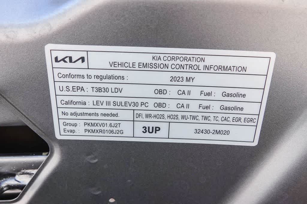 Thumbnail: 2023 Kia Sorento - 28