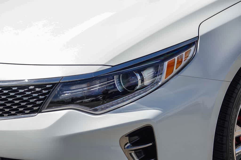 Thumbnail: 2016 Kia Optima - 8