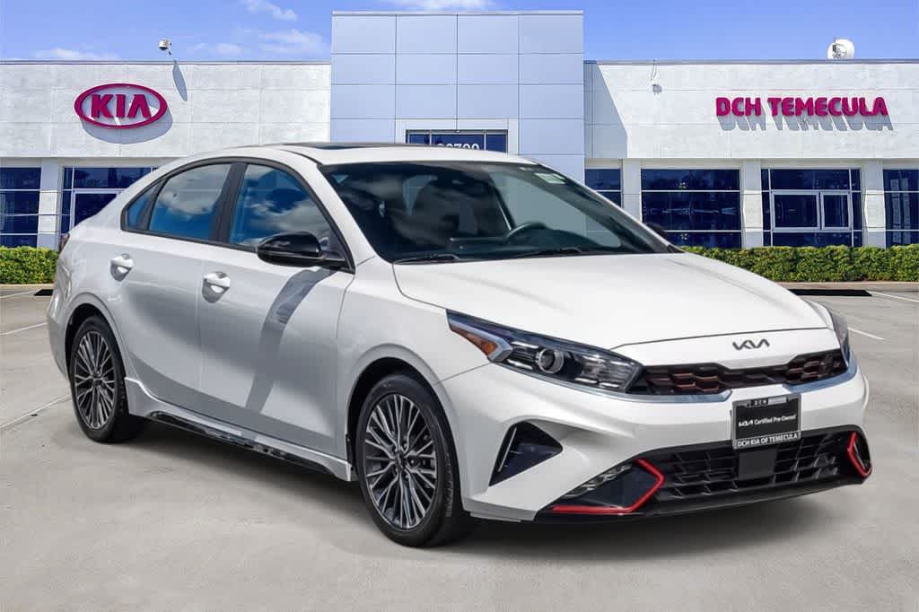 Thumbnail: 2023 Kia Forte - 3