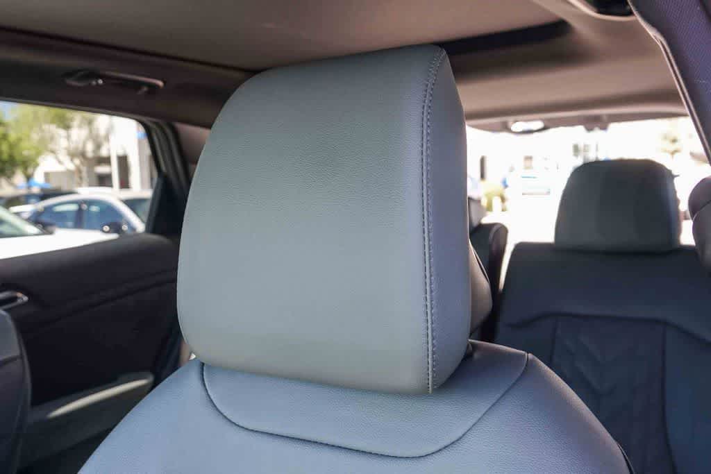 Thumbnail: 2023 Kia Sportage - 22