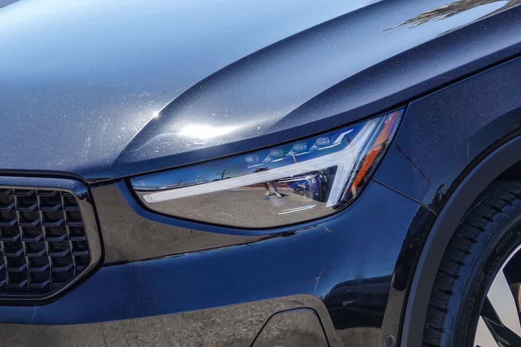 Thumbnail: 2024 Volvo XC40 - 7