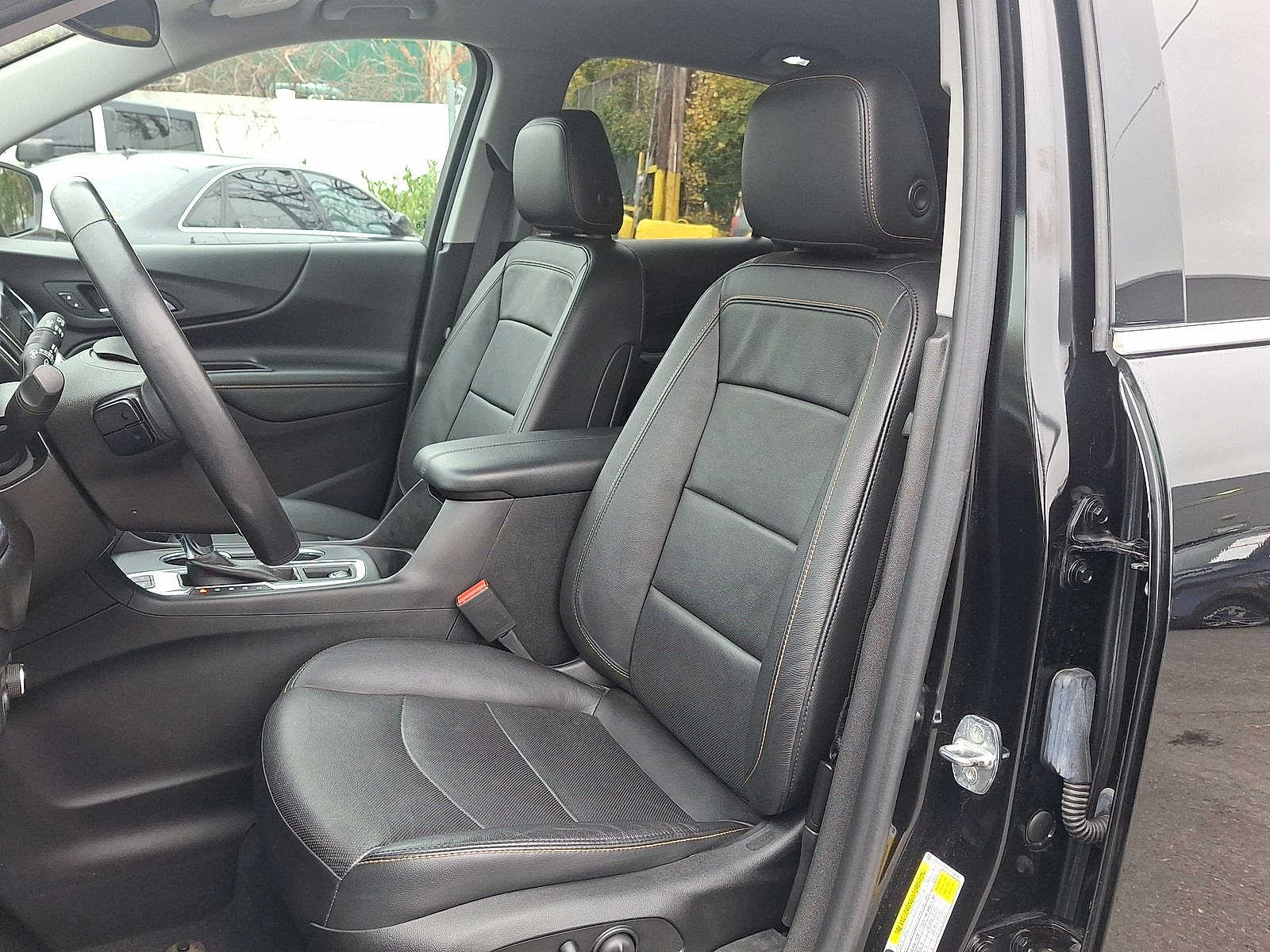 Thumbnail: 2020 Chevrolet Equinox - 11