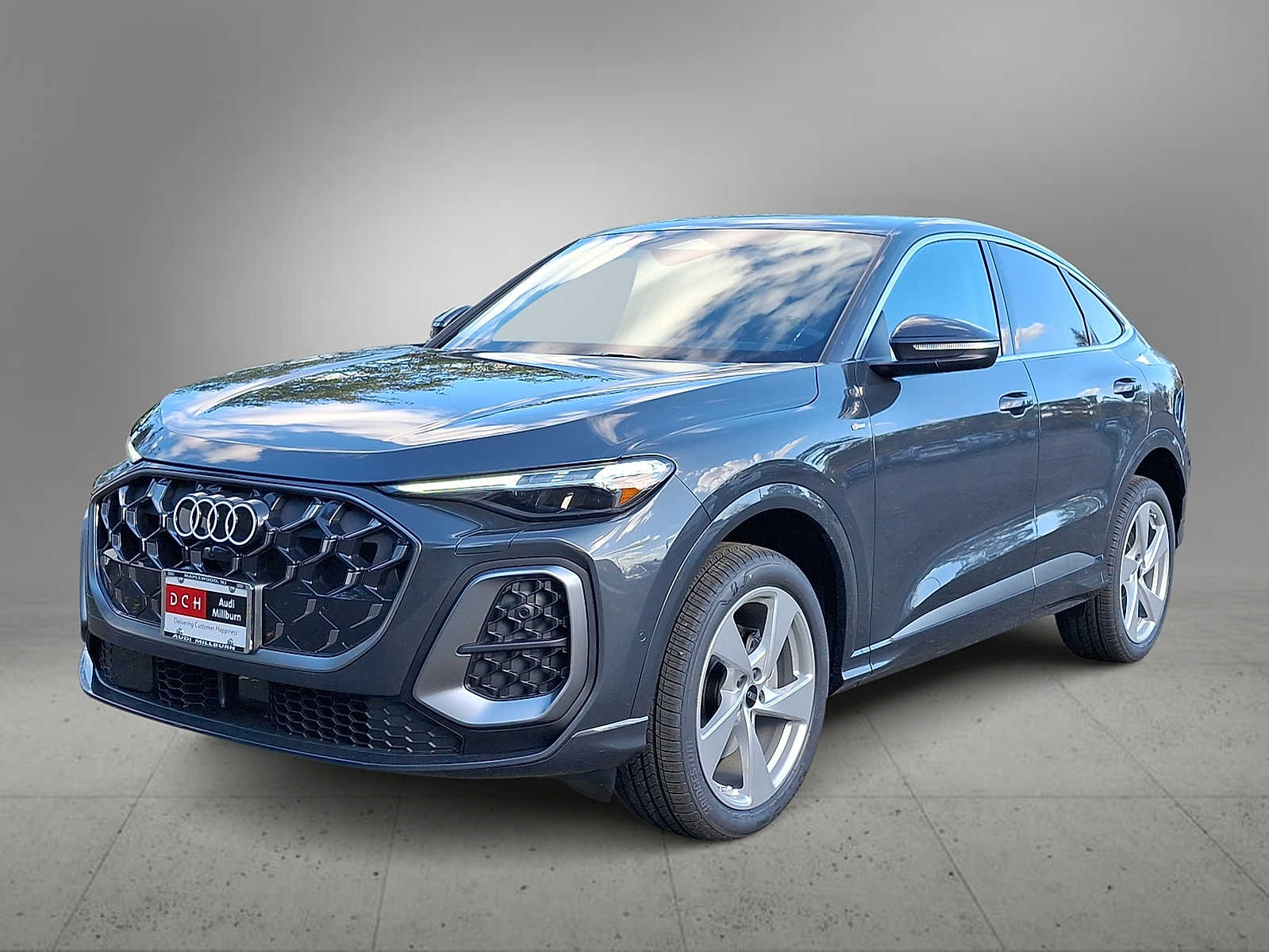 Thumbnail: 2025 Audi Q5 - 1