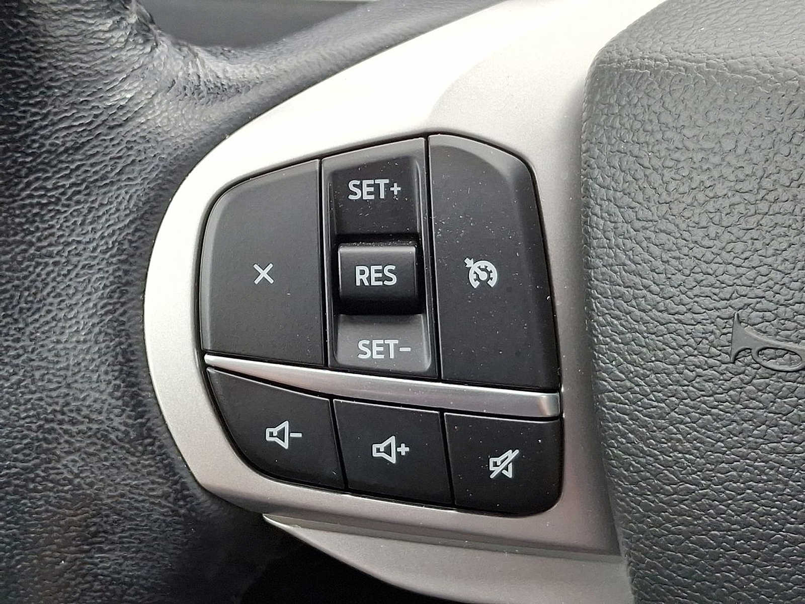 Thumbnail: 2022 Ford Explorer - 23