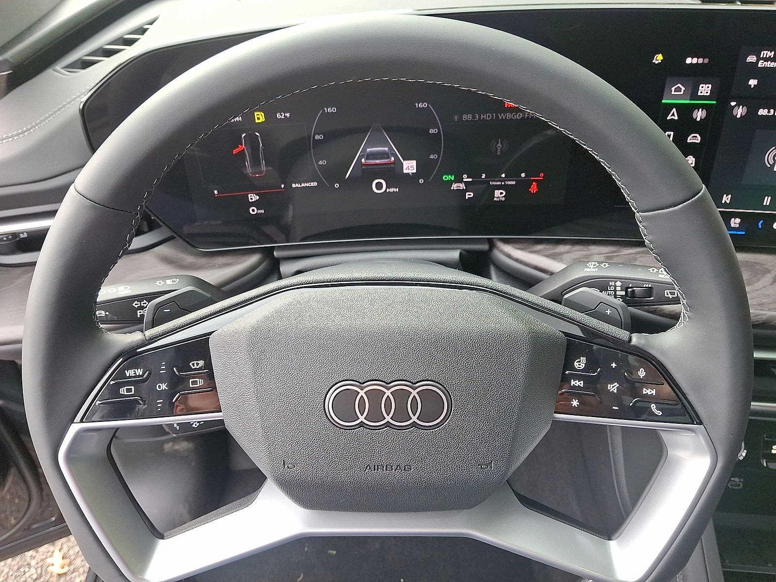 Thumbnail: 2025 Audi Q5 - 17