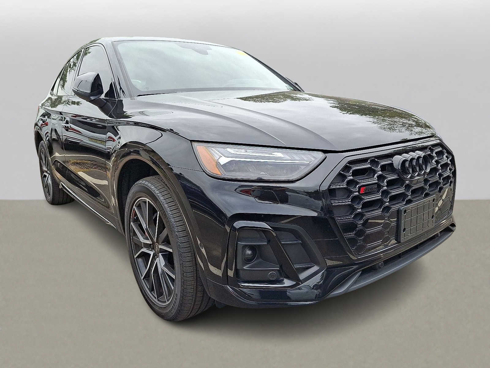 Thumbnail: 2023 Audi SQ5 - 2