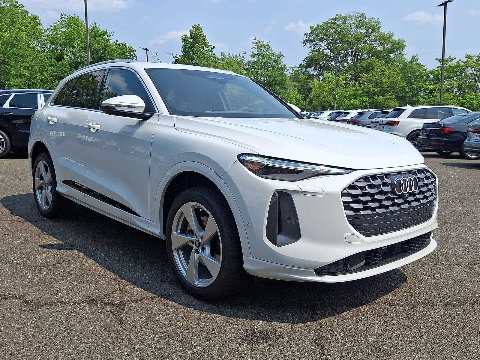 2025 Audi Q5 Premium Plus 10