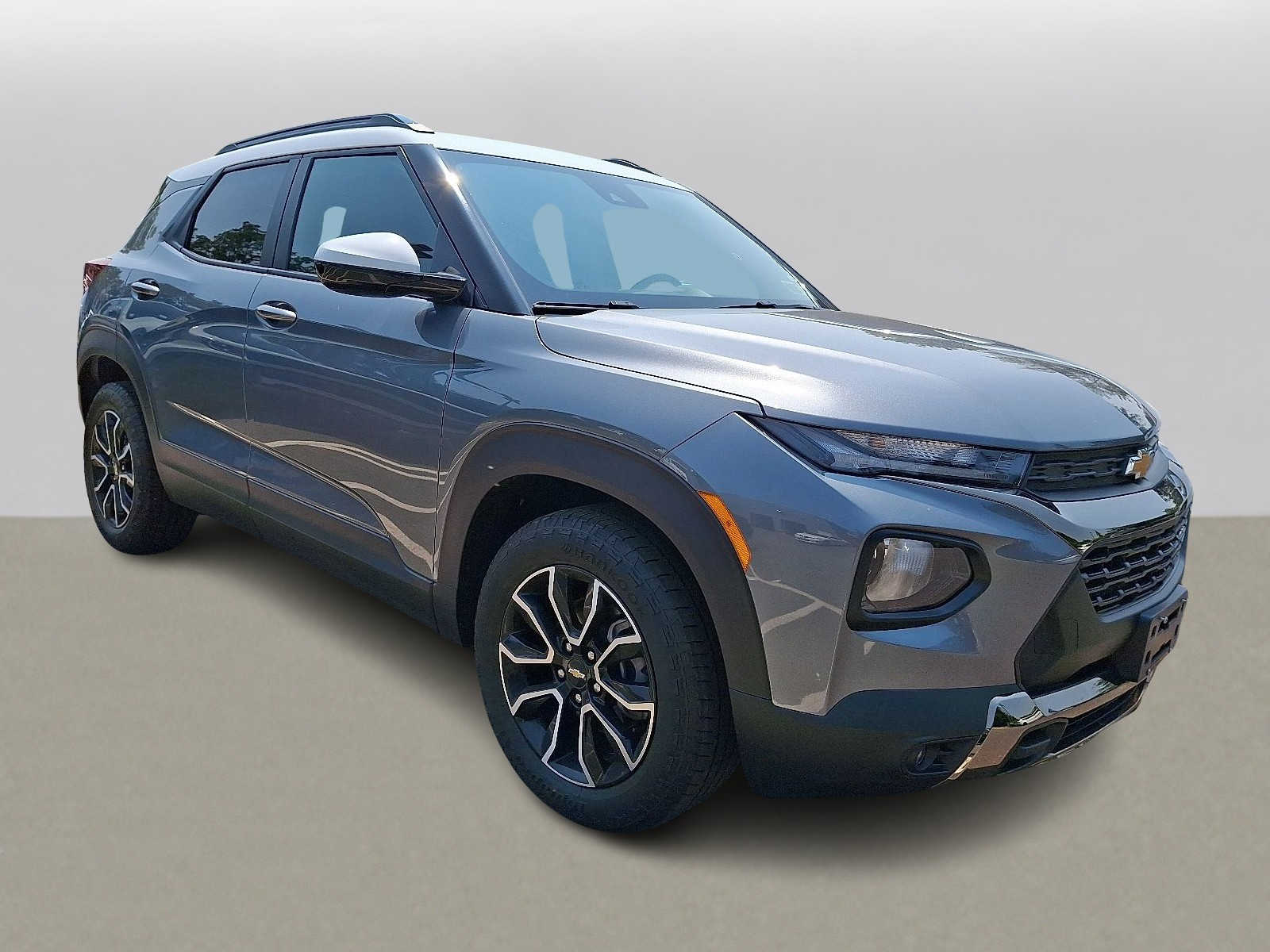 Thumbnail: 2022 Chevrolet TrailBlazer - 2