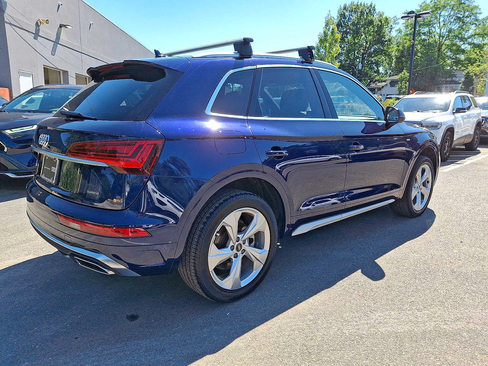 Thumbnail: 2022 Audi Q5 - 25