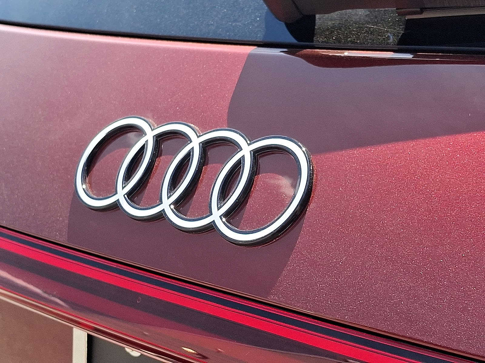 Thumbnail: 2025 Audi Q5 - 24