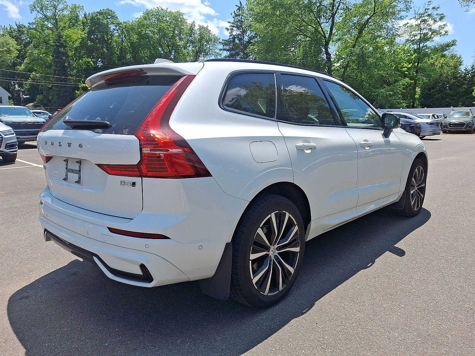 2023 Volvo XC60 B5 Plus 22