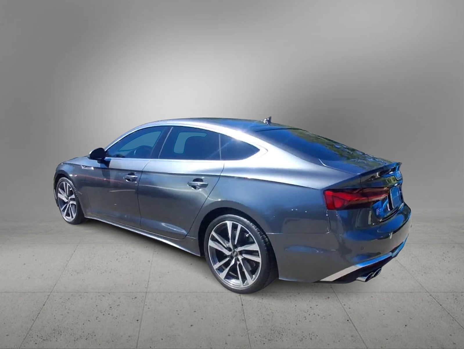Thumbnail: 2023 Audi S5 - 6