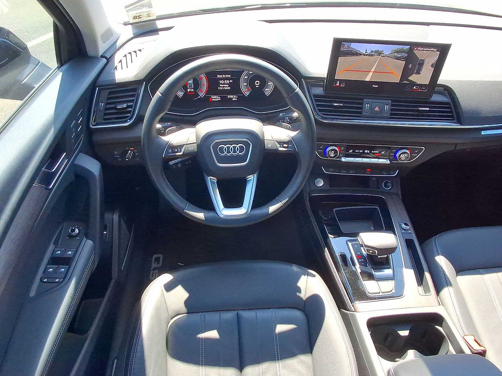 Thumbnail: 2023 Audi Q5 - 21