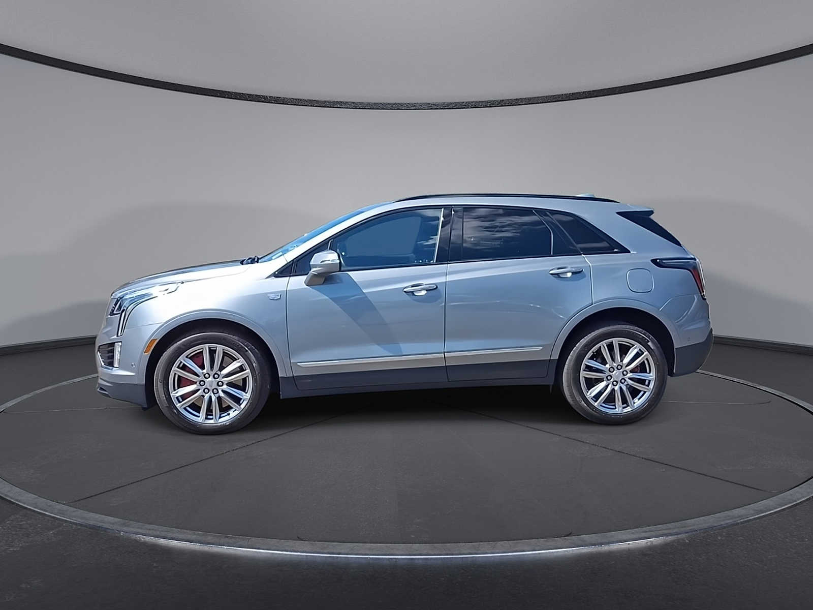 Thumbnail: 2023 Cadillac XT5 - 5