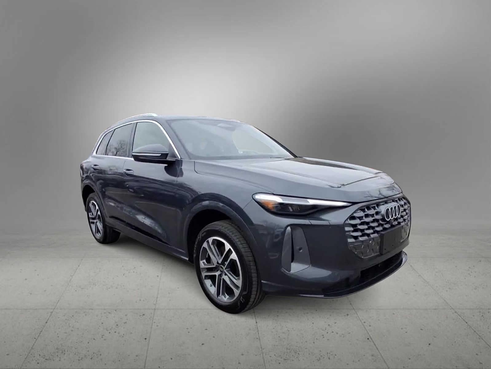 Thumbnail: 2025 Audi Q5 - 2