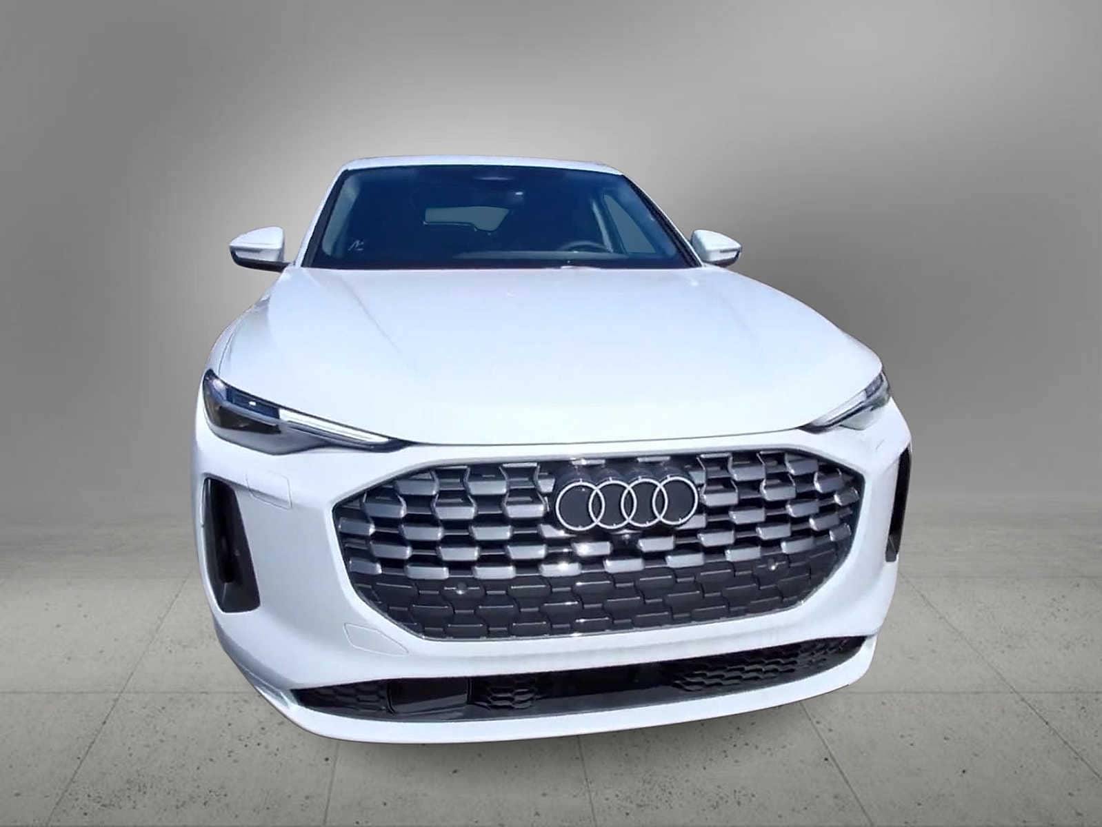 Thumbnail: 2025 Audi Q5 - 3