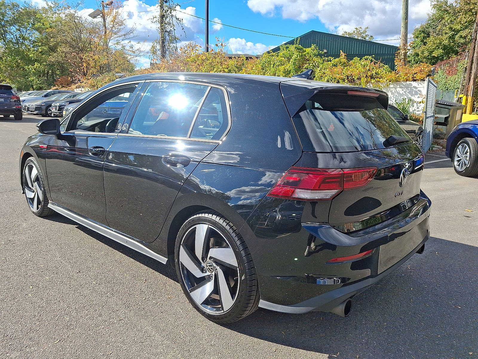 Thumbnail: 2024 Volkswagen Golf - 20