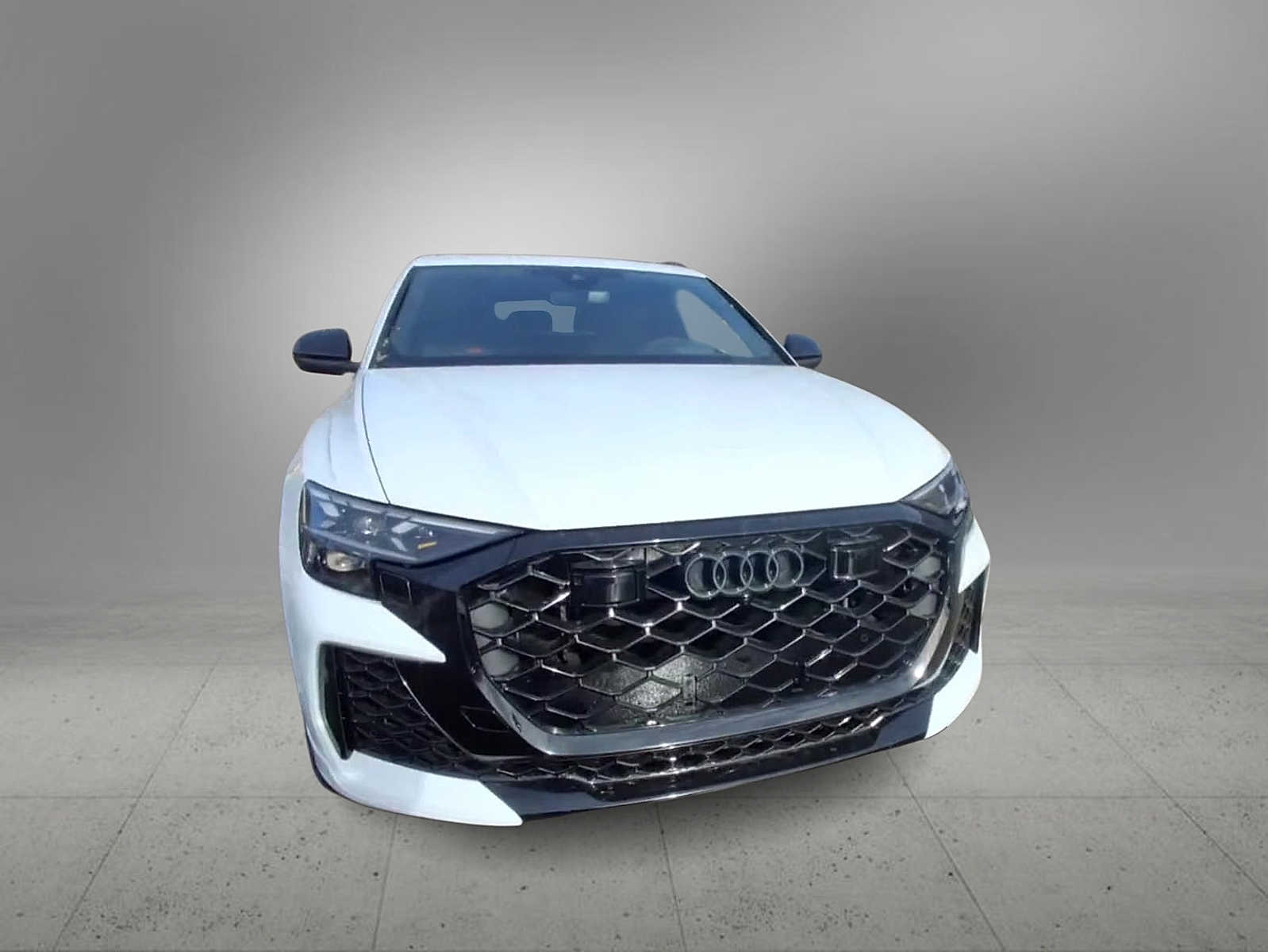 Thumbnail: 2025 Audi RS Q8 - 3