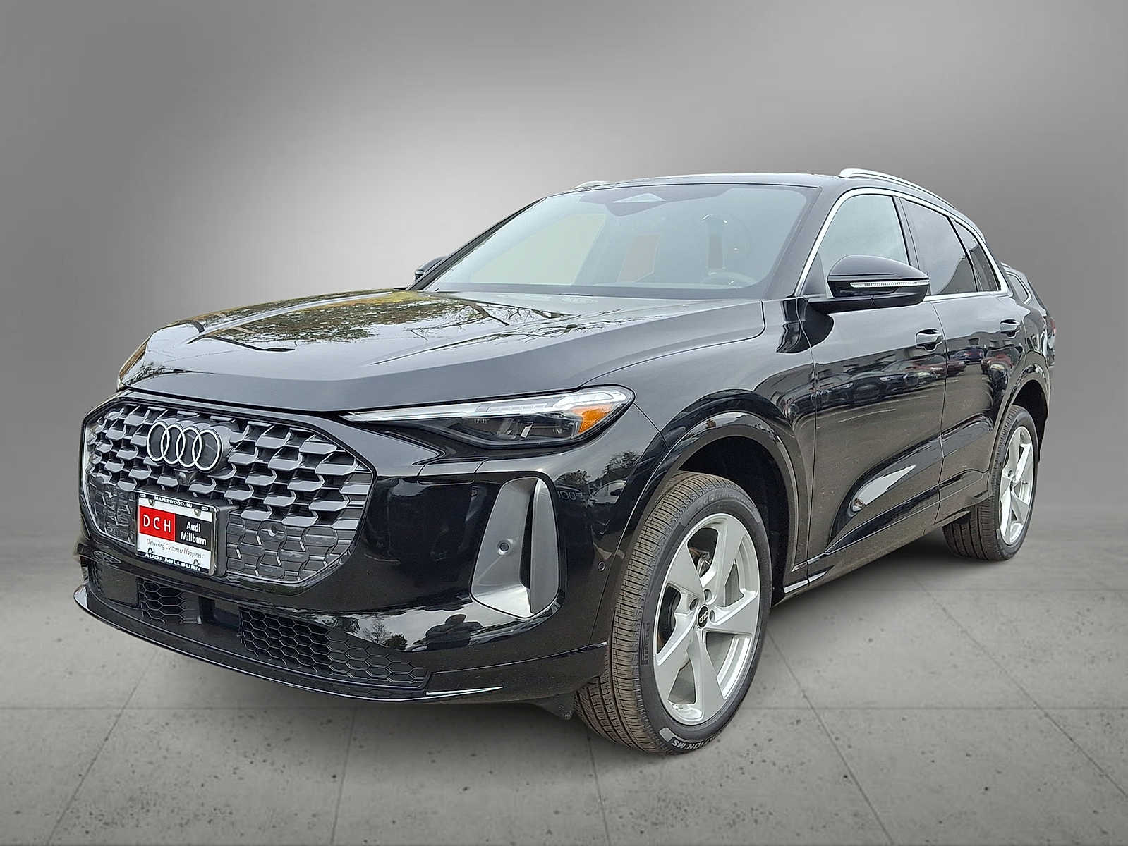 Thumbnail: 2025 Audi Q5 - 1