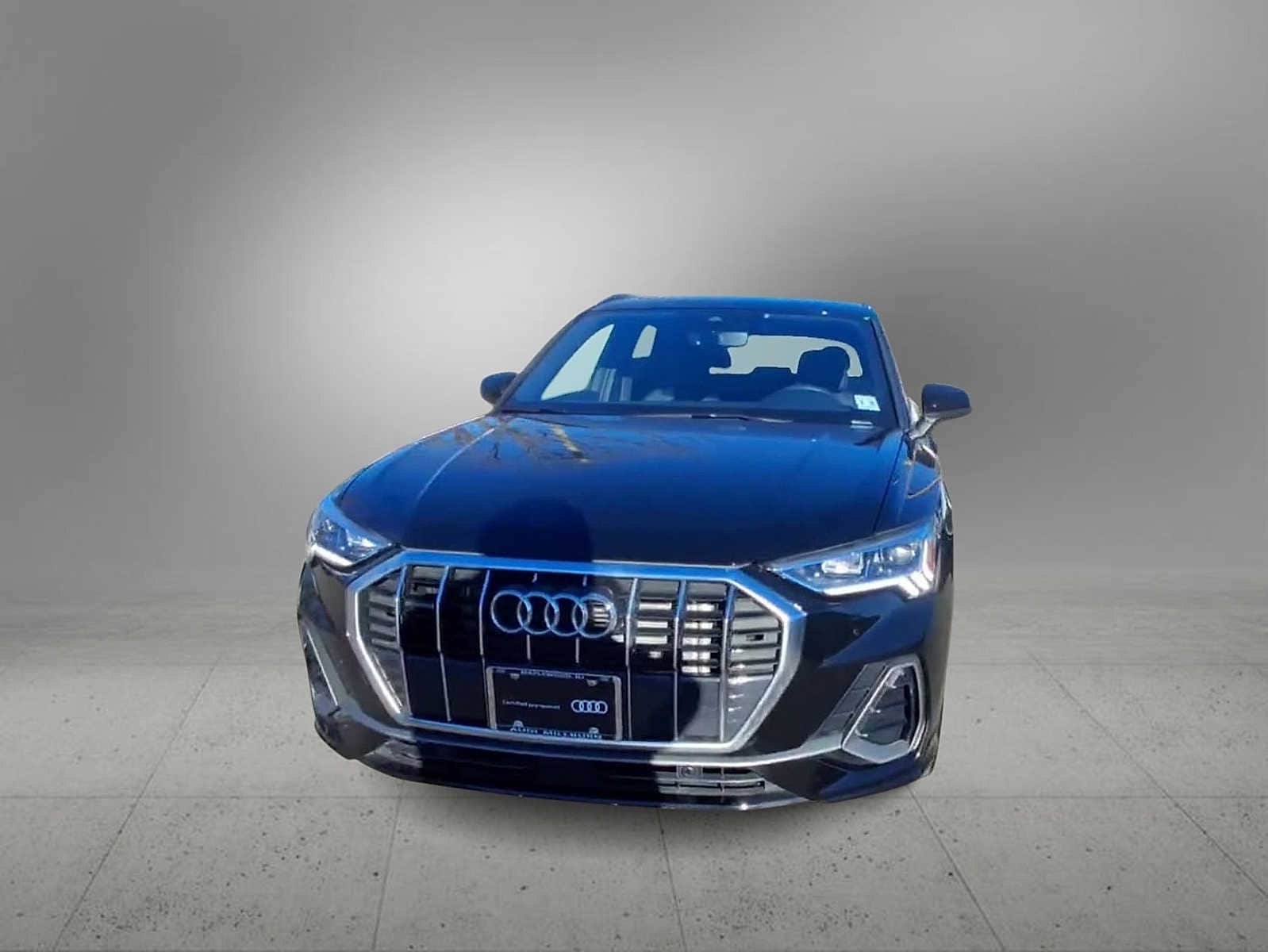 Thumbnail: 2025 Audi Q3 - 3