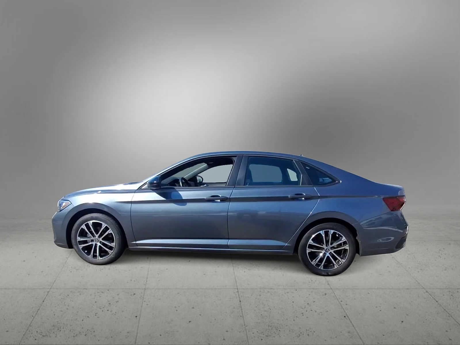 Thumbnail: 2022 Volkswagen Jetta - 5