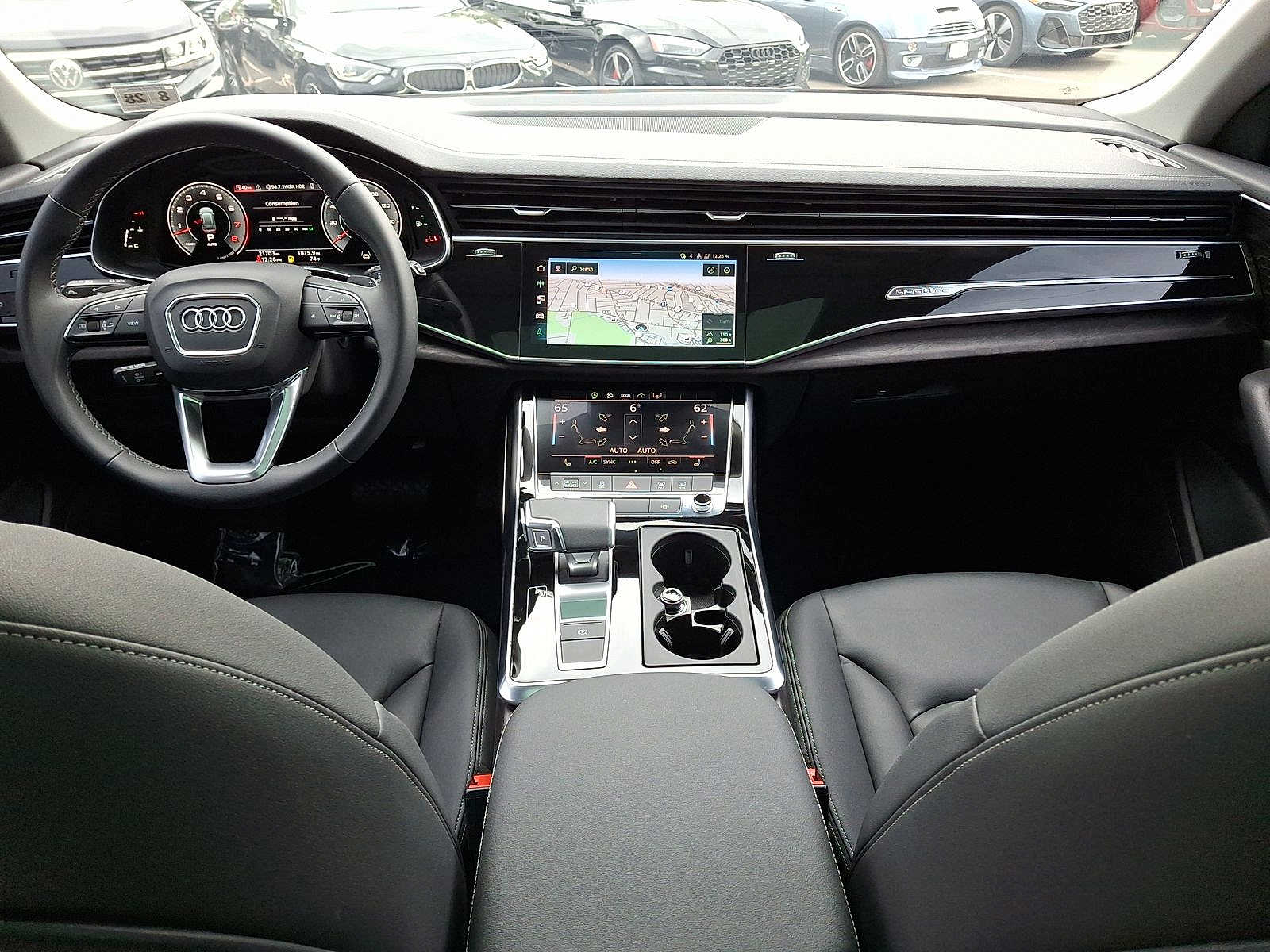 Thumbnail: 2023 Audi Q8 - 9