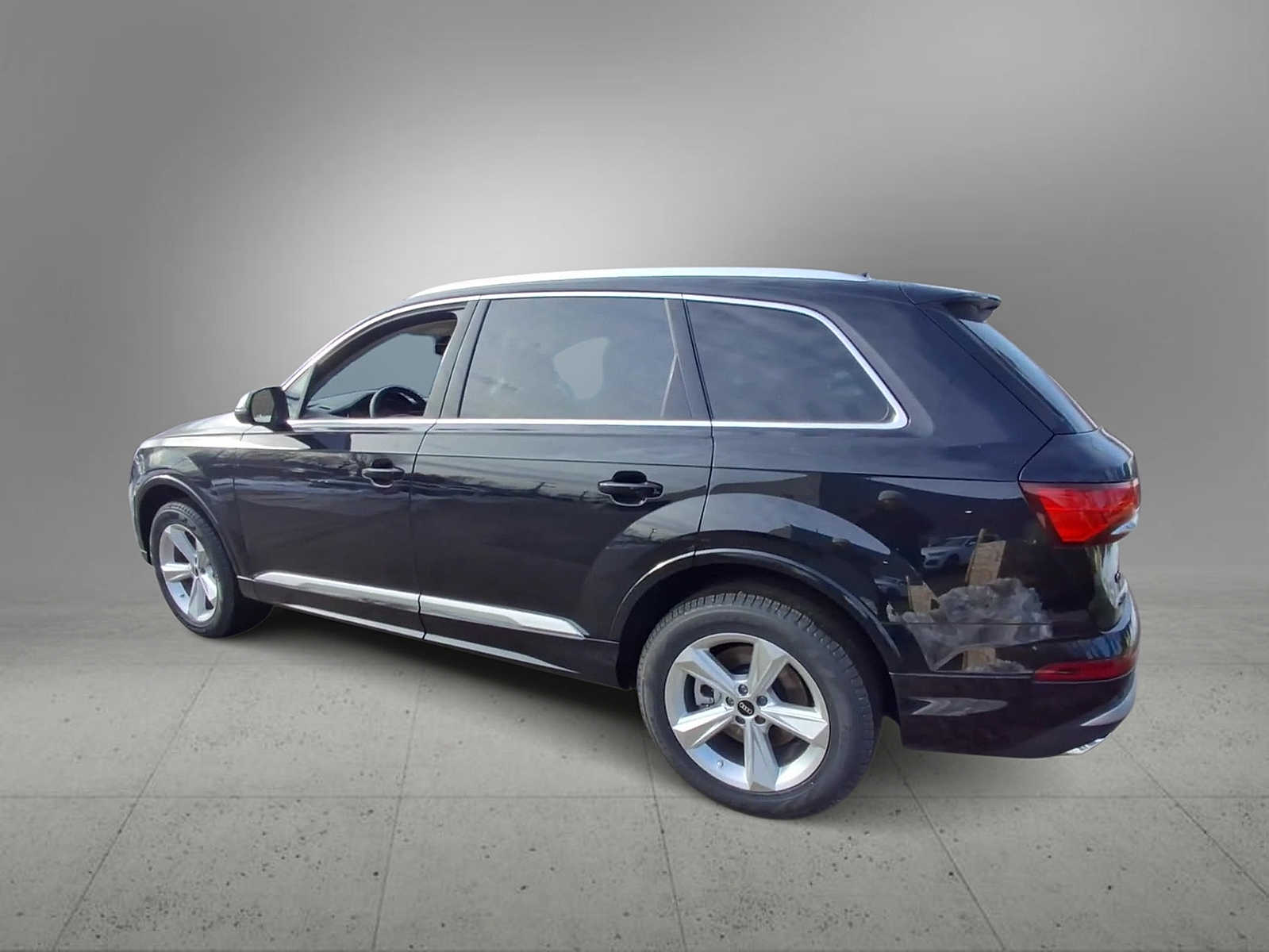 Thumbnail: 2026 Audi Q7 - 6
