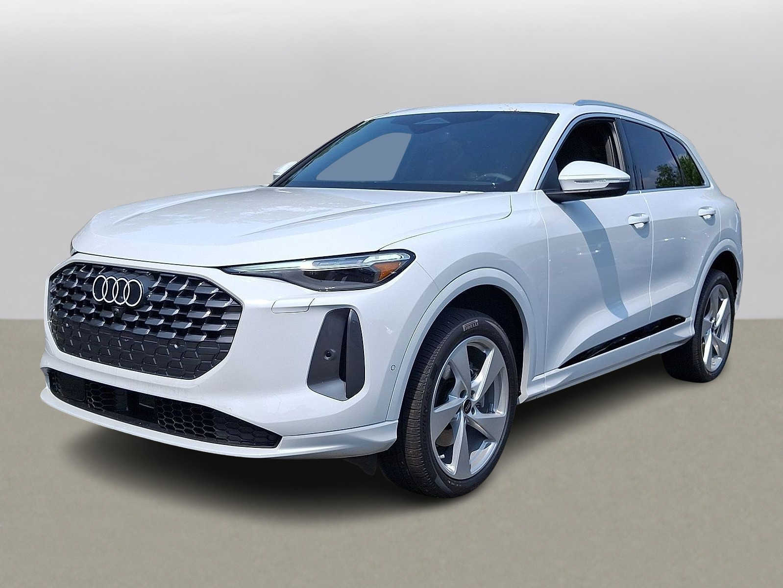 2025 Audi Q5 Premium Plus -
                  Maplewood, NJ