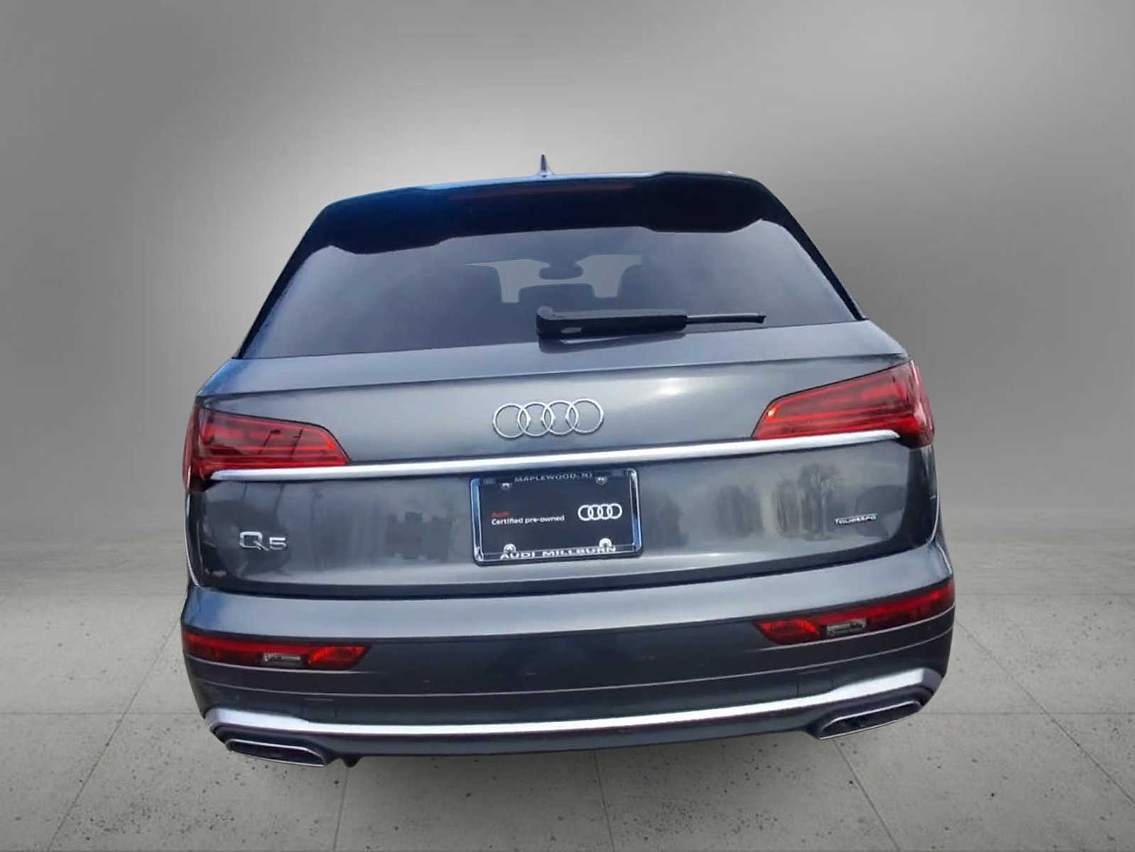 Thumbnail: 2023 Audi Q5 - 7