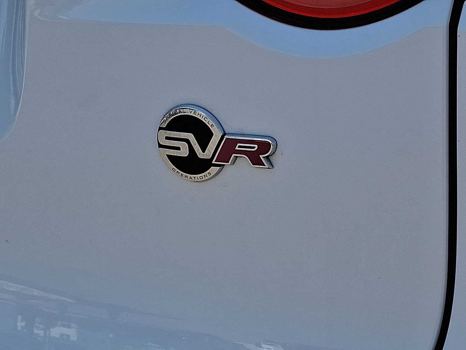 Thumbnail: 2020 Jaguar F-Pace - 24