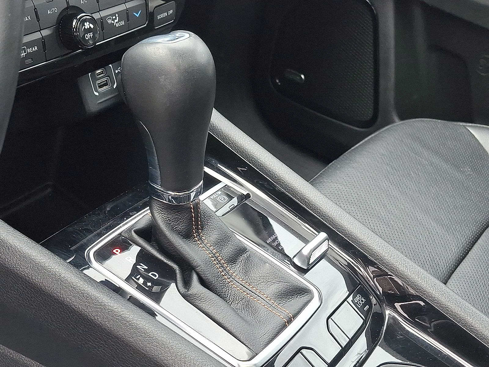 Thumbnail: 2022 Jeep Compass - 12