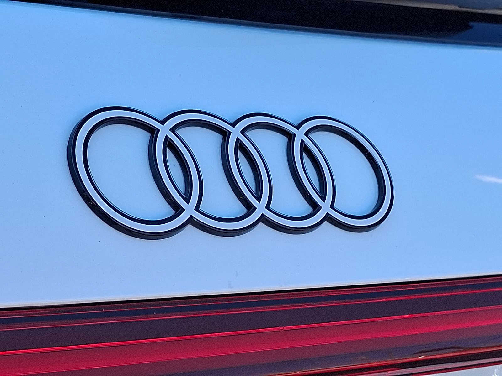 Thumbnail: 2025 Audi Q5 - 17