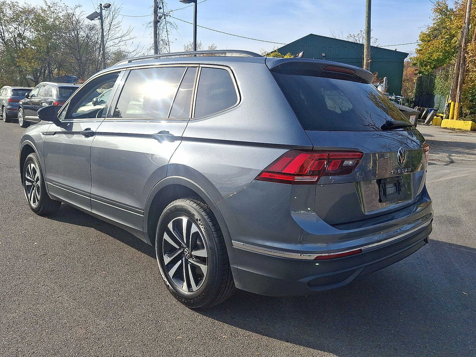 Thumbnail: 2024 Volkswagen Tiguan - 22