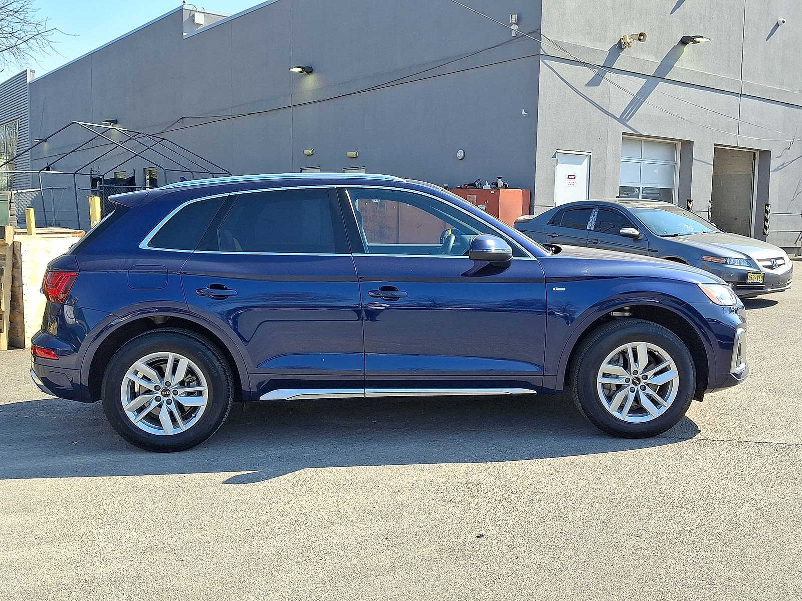 Thumbnail: 2023 Audi Q5 - 26