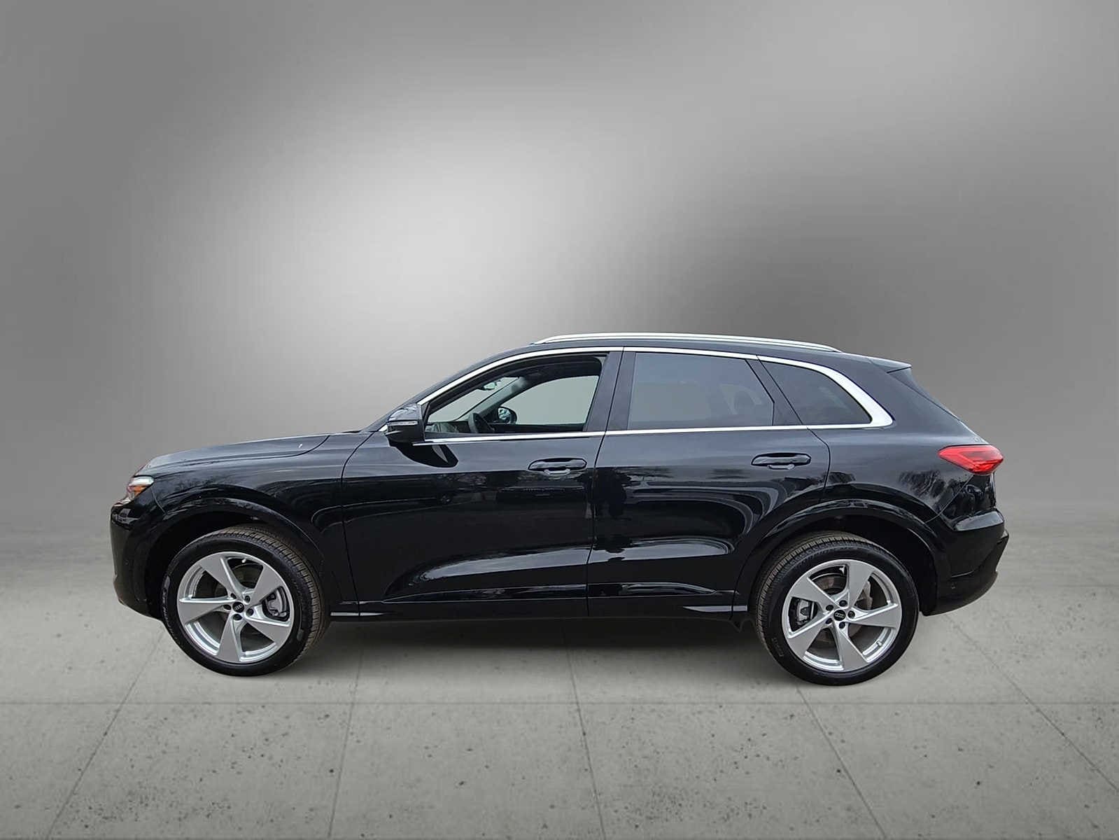 Thumbnail: 2025 Audi Q5 - 5