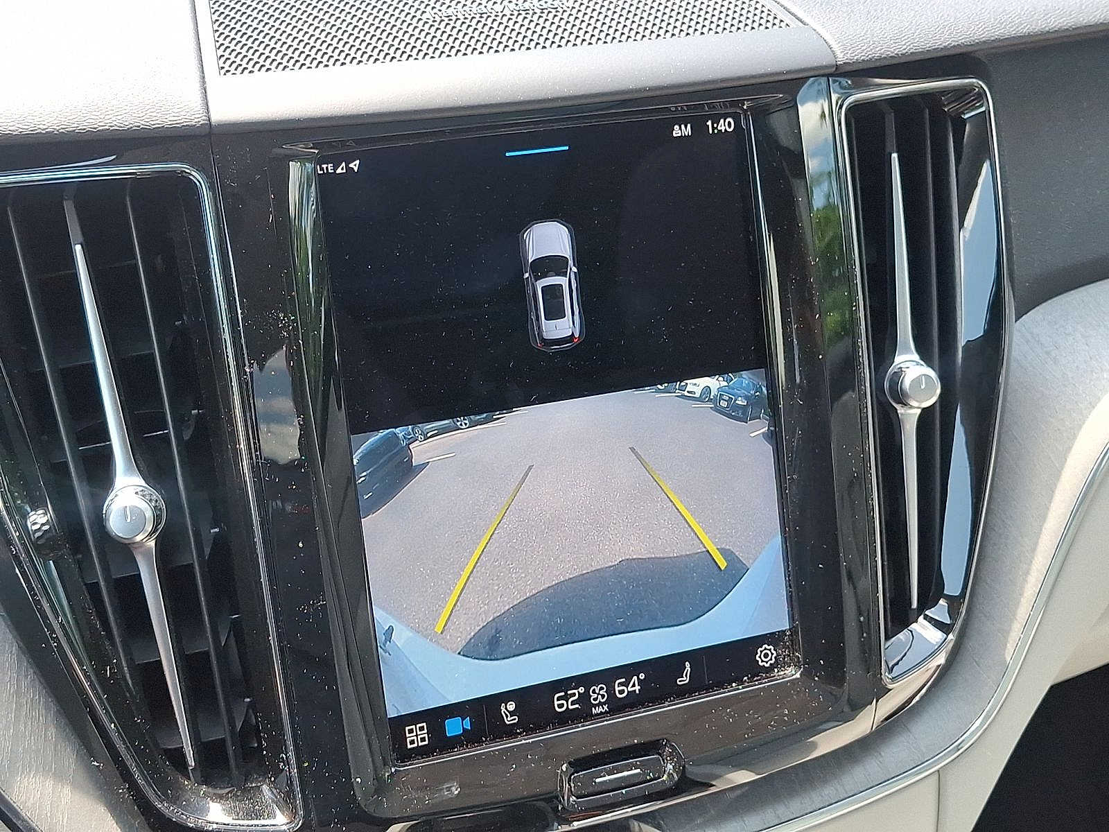 2023 Volvo XC60 B5 Plus 14