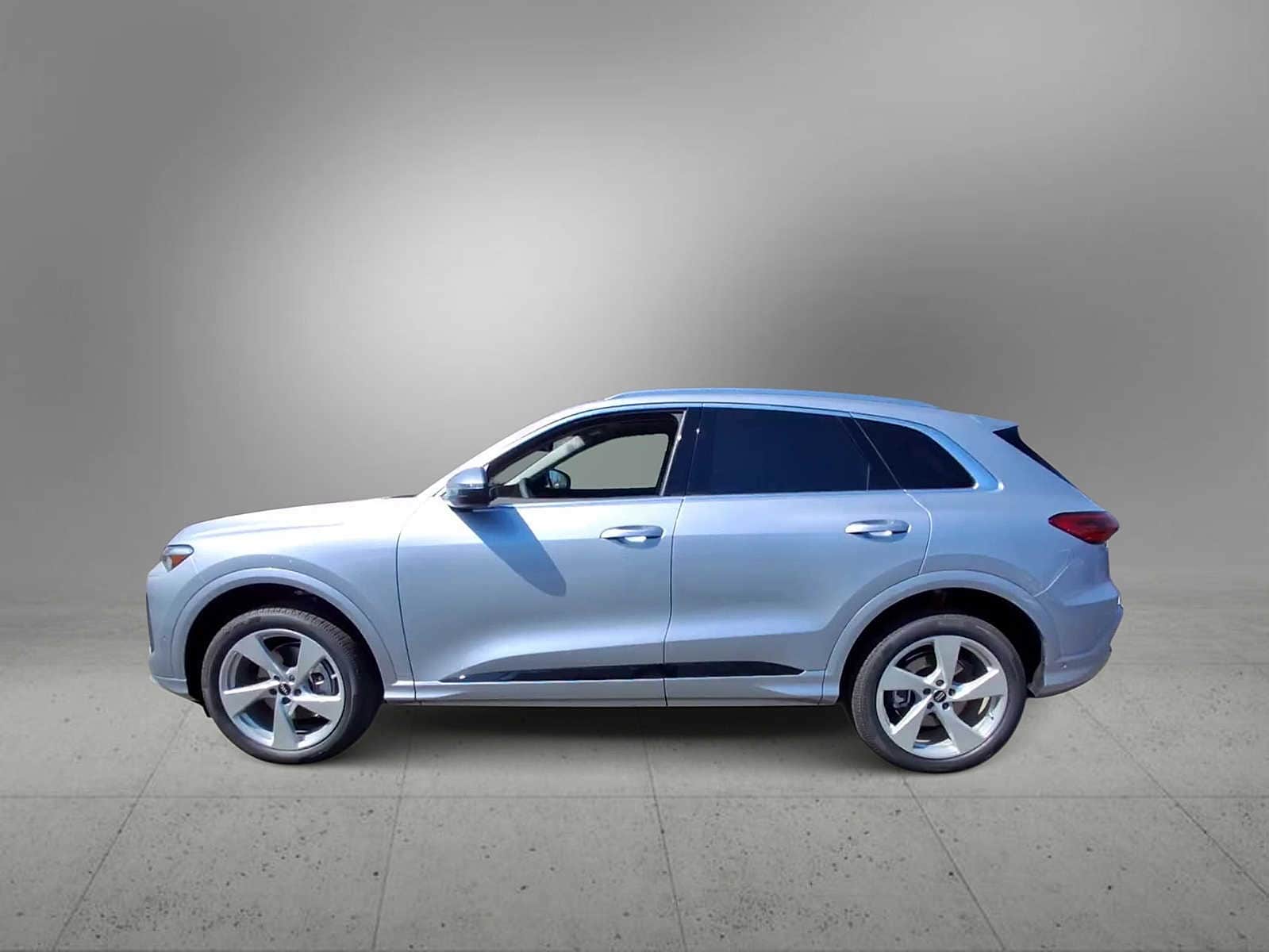 Thumbnail: 2026 Audi Q5 - 5