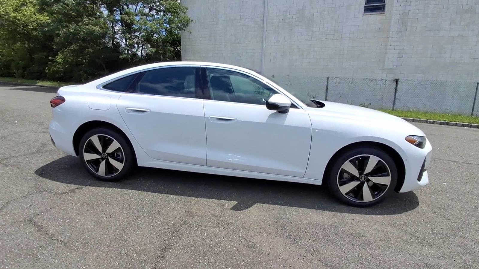 Thumbnail: 2025 Audi A5 - 9