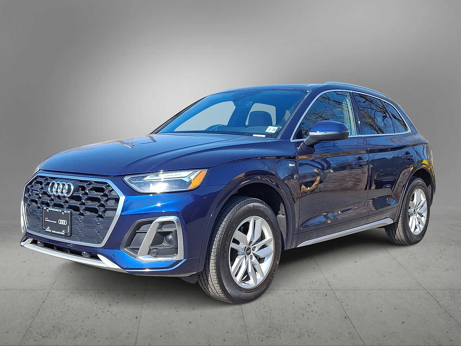 Thumbnail: 2023 Audi Q5 - 1