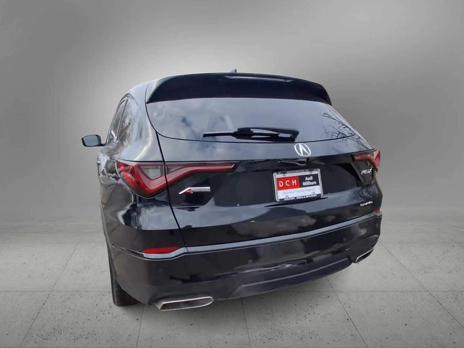 Thumbnail: 2023 Acura MDX - 5