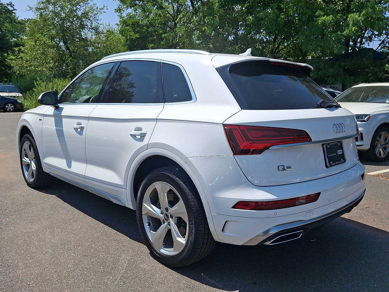 Thumbnail: 2022 Audi Q5 - 22