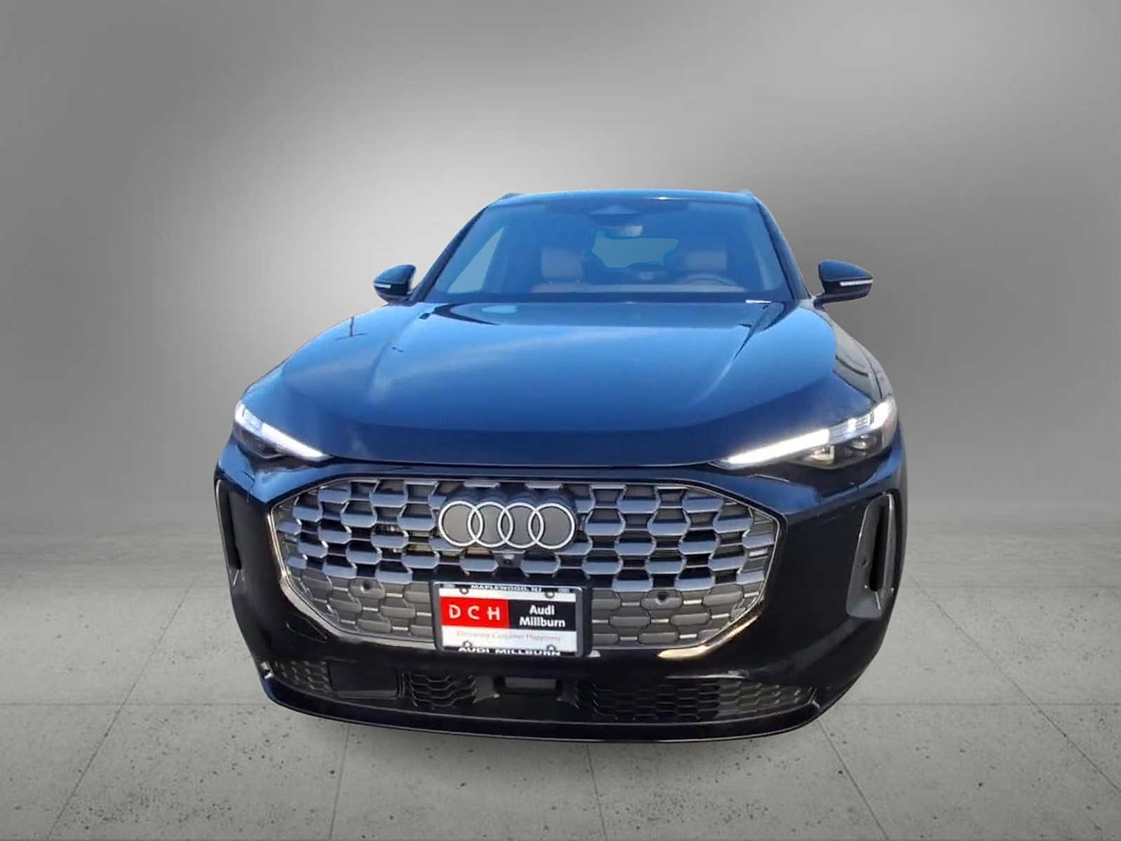 Thumbnail: 2025 Audi Q5 - 3