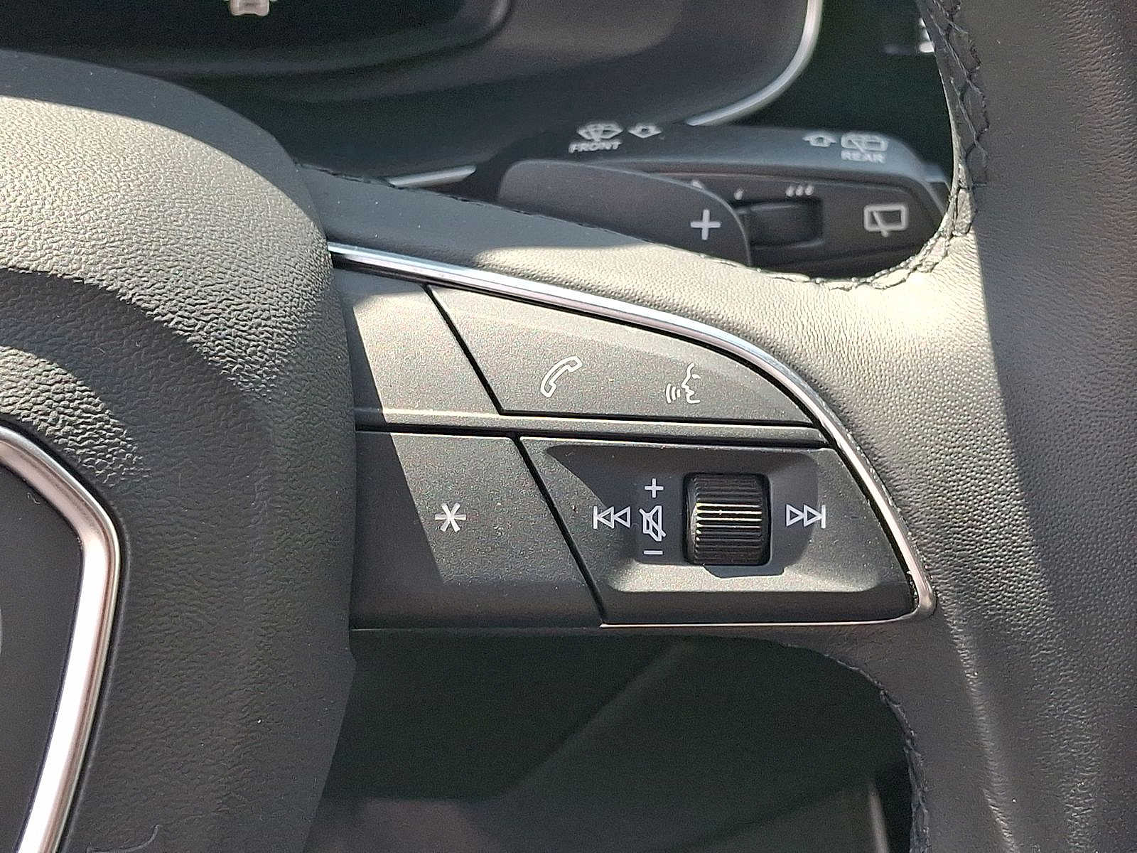 Thumbnail: 2023 Audi Q7 - 18