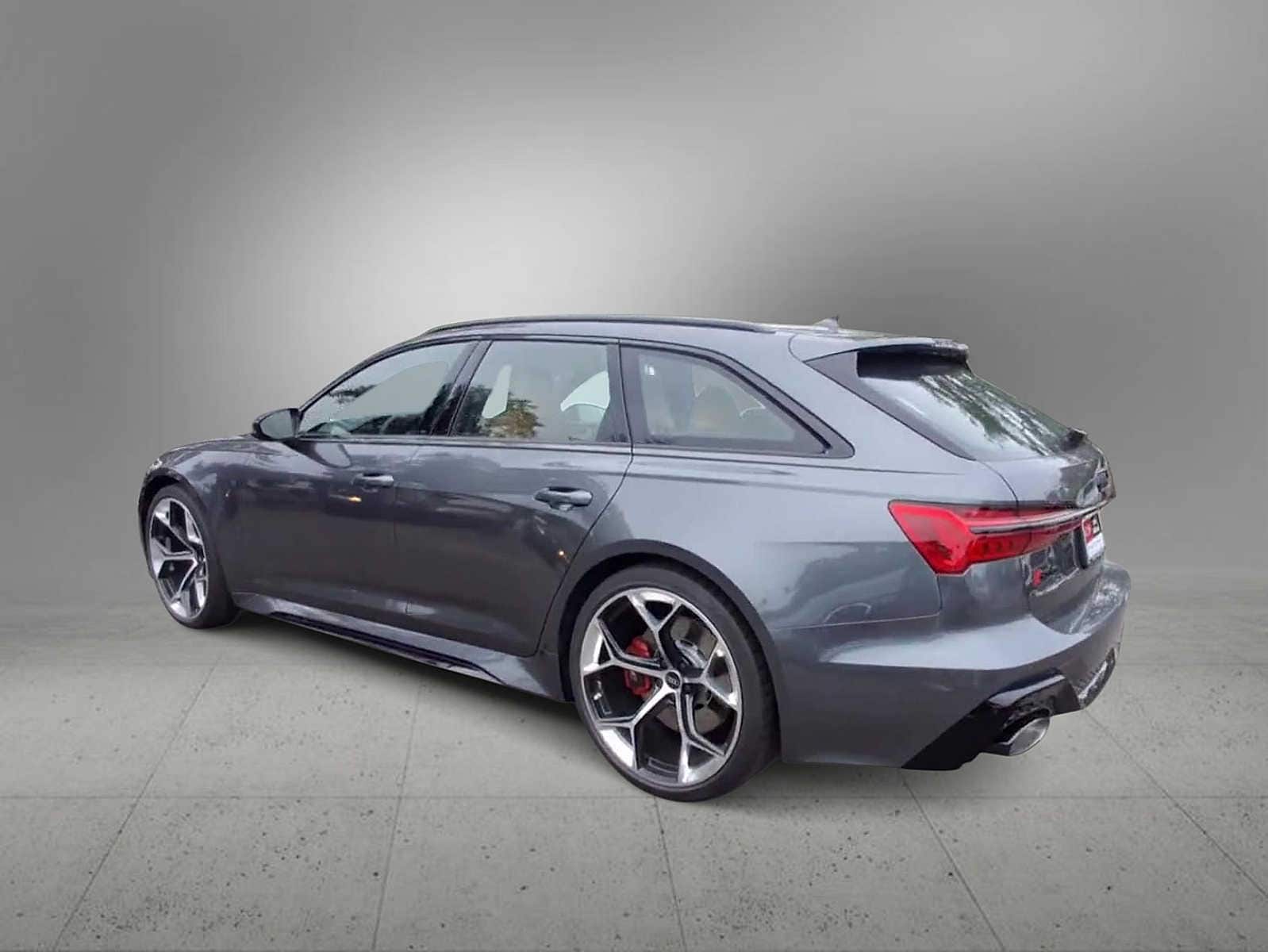 Thumbnail: 2025 Audi RS 6 - 6