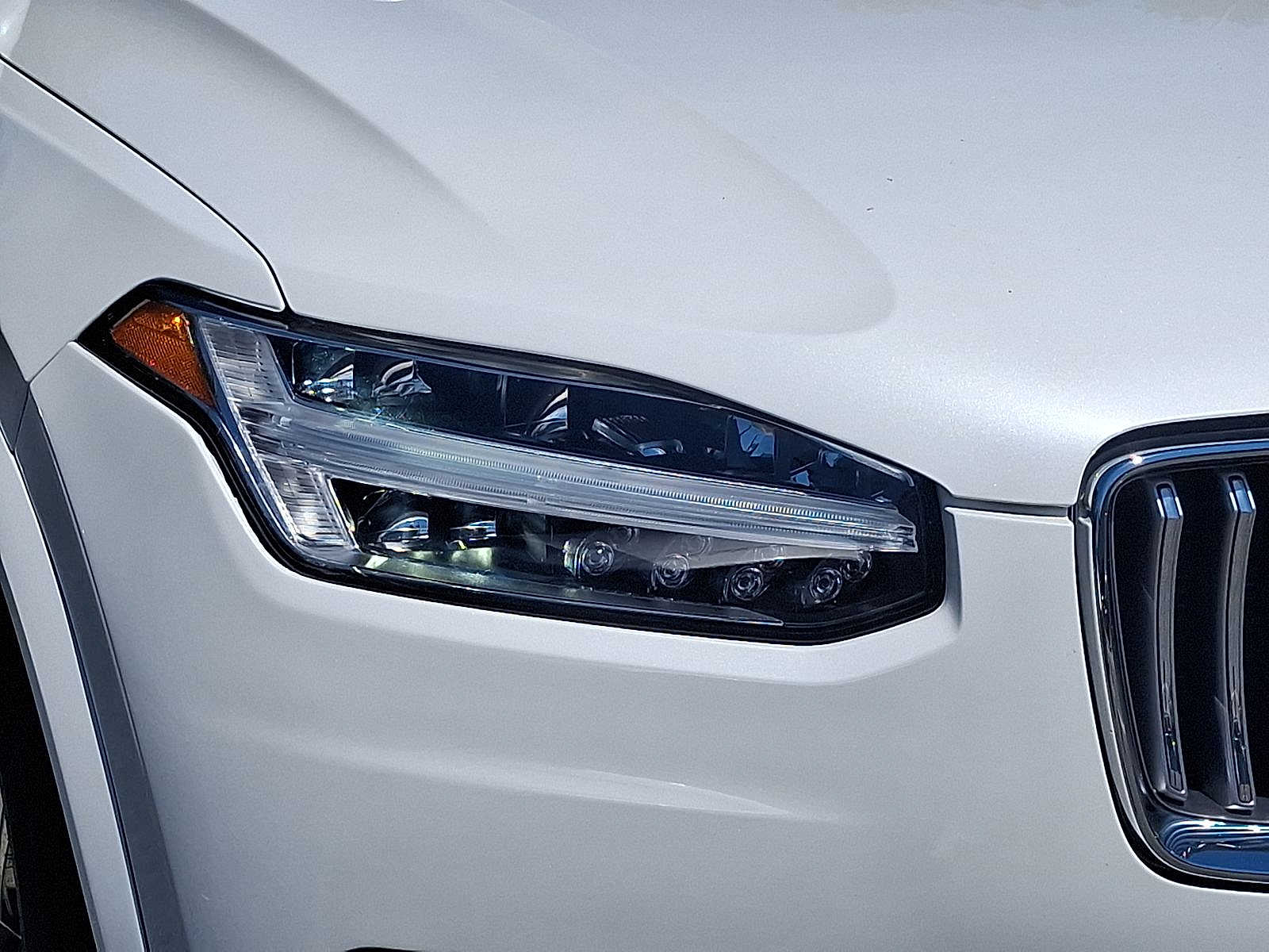 Thumbnail: 2020 Volvo XC90 - 26