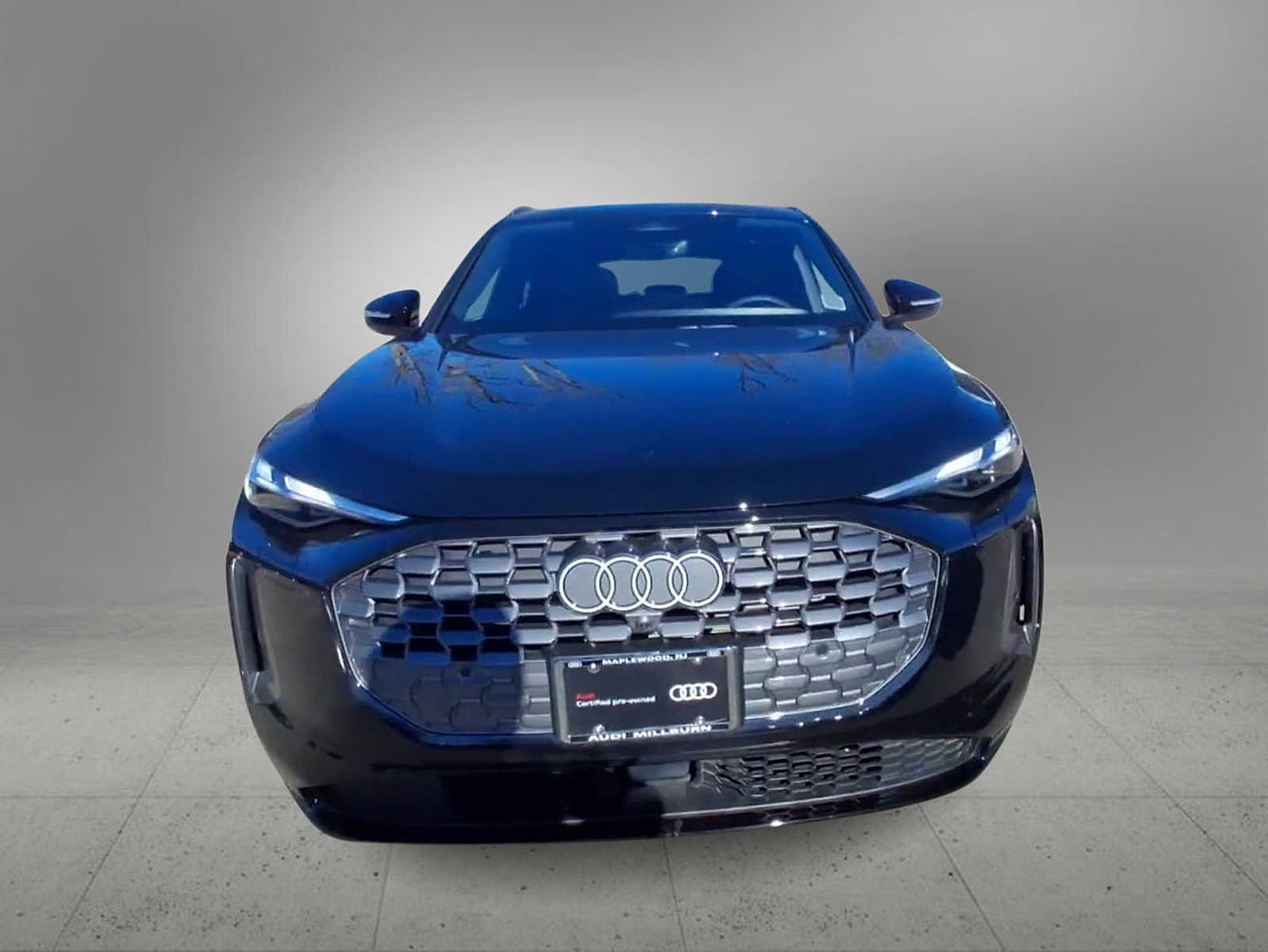 Thumbnail: 2025 Audi Q5 - 3