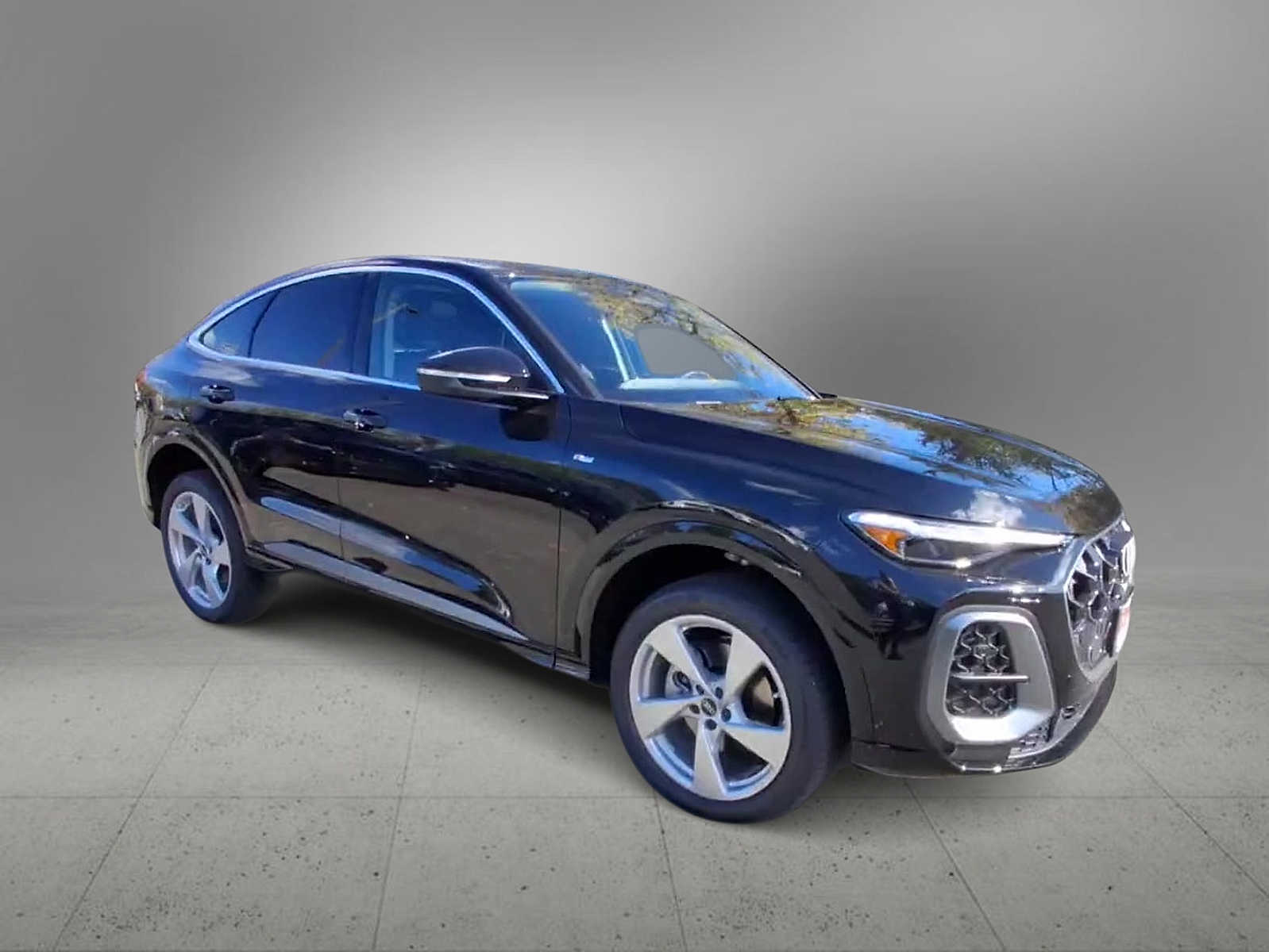 Thumbnail: 2025 Audi Q5 - 2