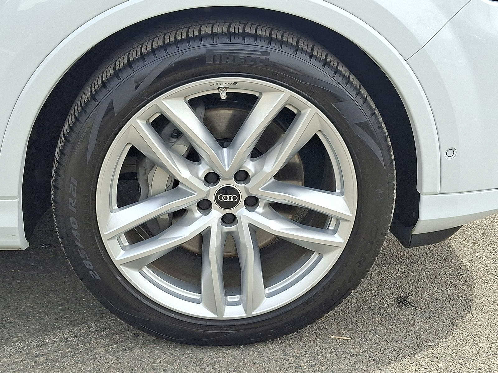 Thumbnail: 2025 Audi Q7 - 27